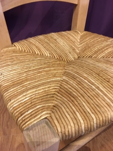 rempaillage-de-chaise-a-nimes.jpg7